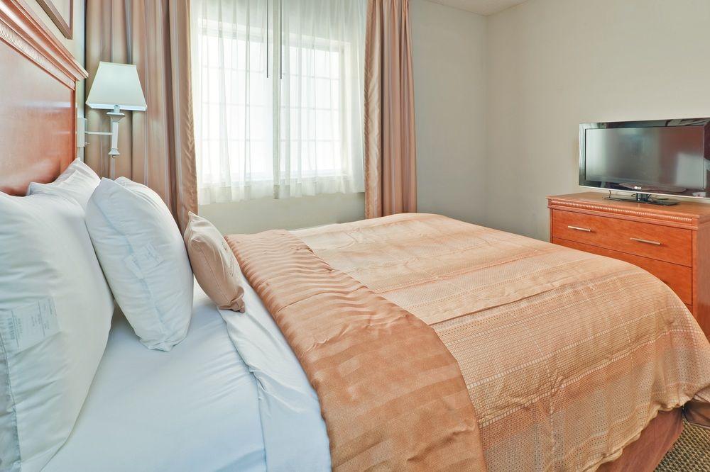 First Inn Suites Germantown Kültér fotó
